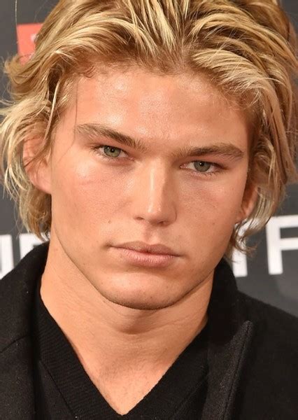 jordan barrett hair color